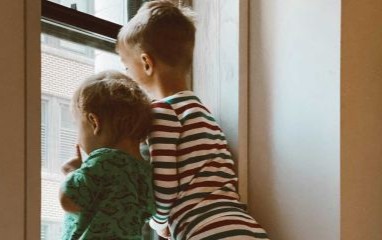 Schenk een Oekraïense familie een basis aan levensmiddelen